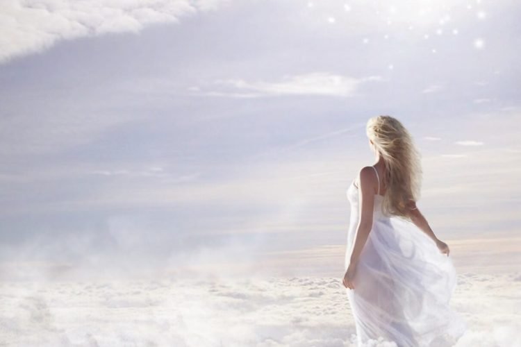 Femme nuage Femme nuage